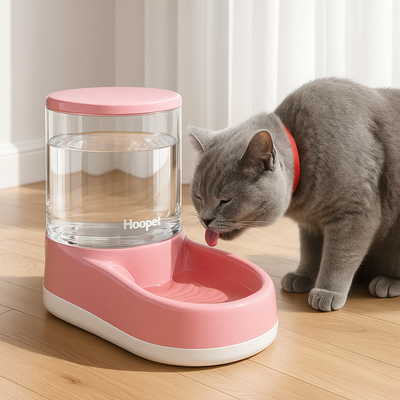 DISTRIBUTEUR DE CROQUETTES POUR CHAT